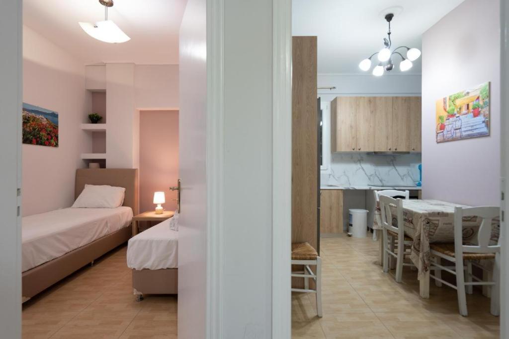 Metaxourgio 2Nd Floor Apartment Athens Exterior photo