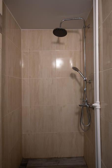 Metaxourgio 2Nd Floor Apartment Athens Exterior photo